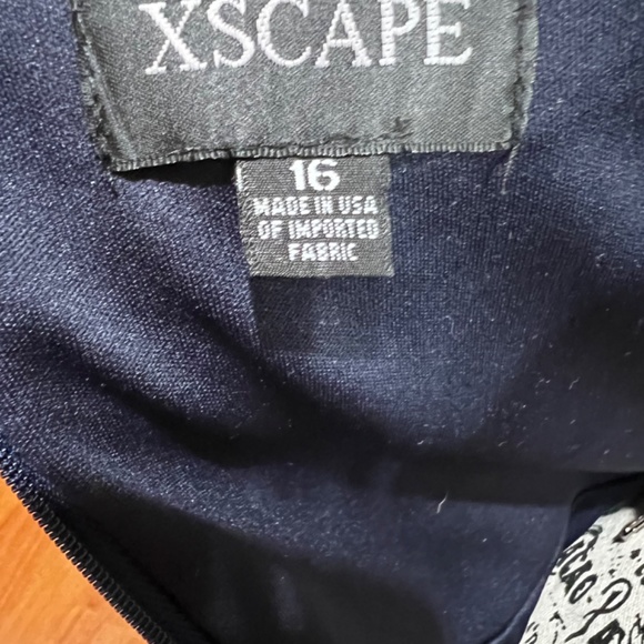 Blue formal gown - Picture 6 of 6